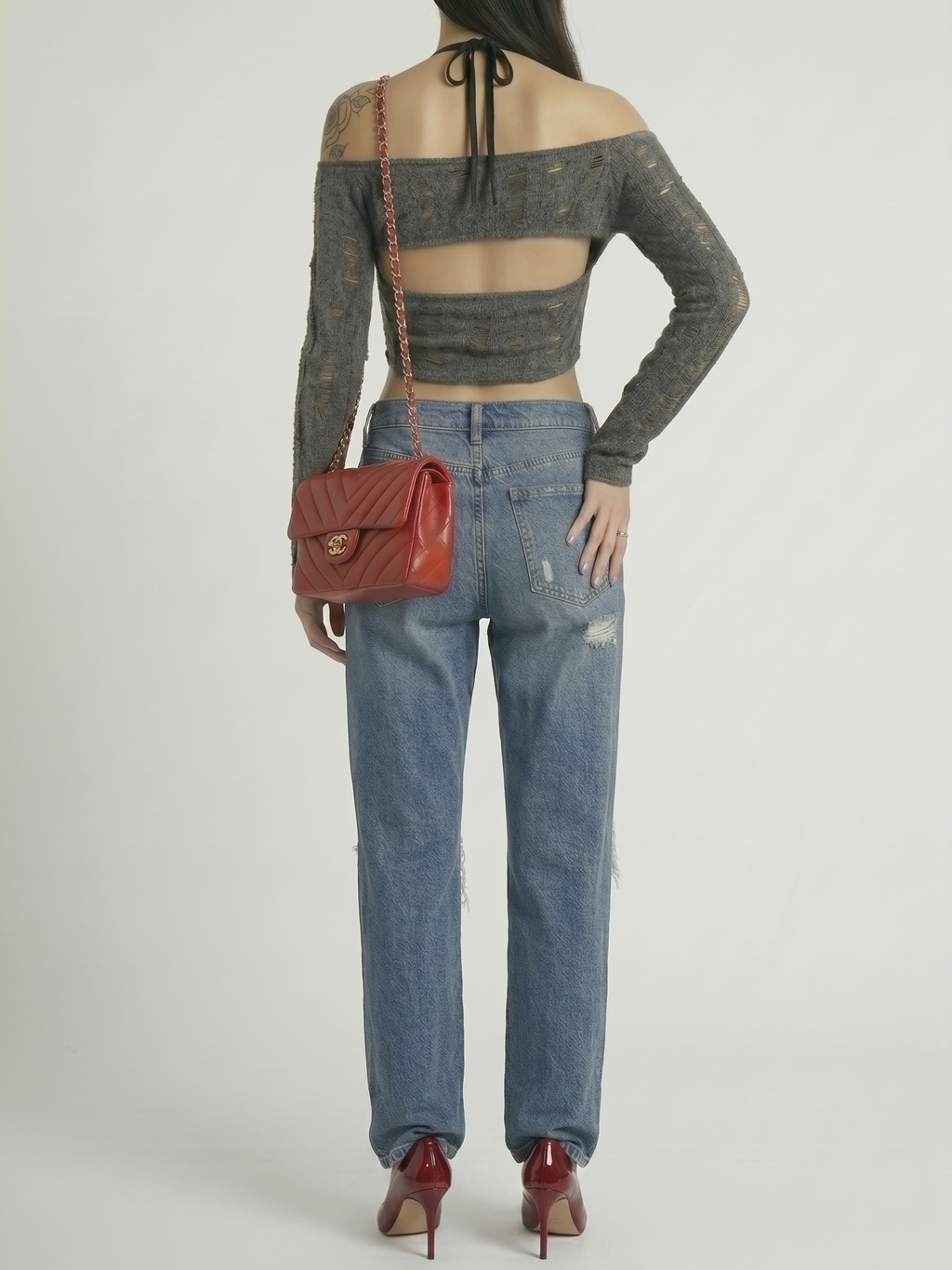 Noir™ | Top Halter Manga Larga Distressed