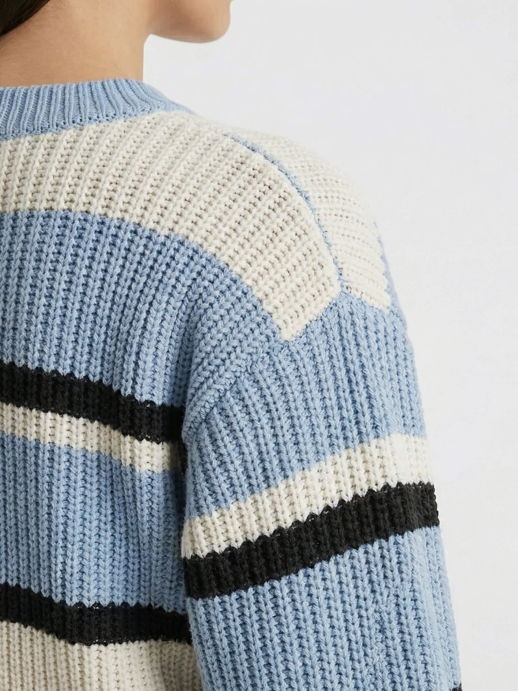 Zarafet™ Sweater Crop a Rayas