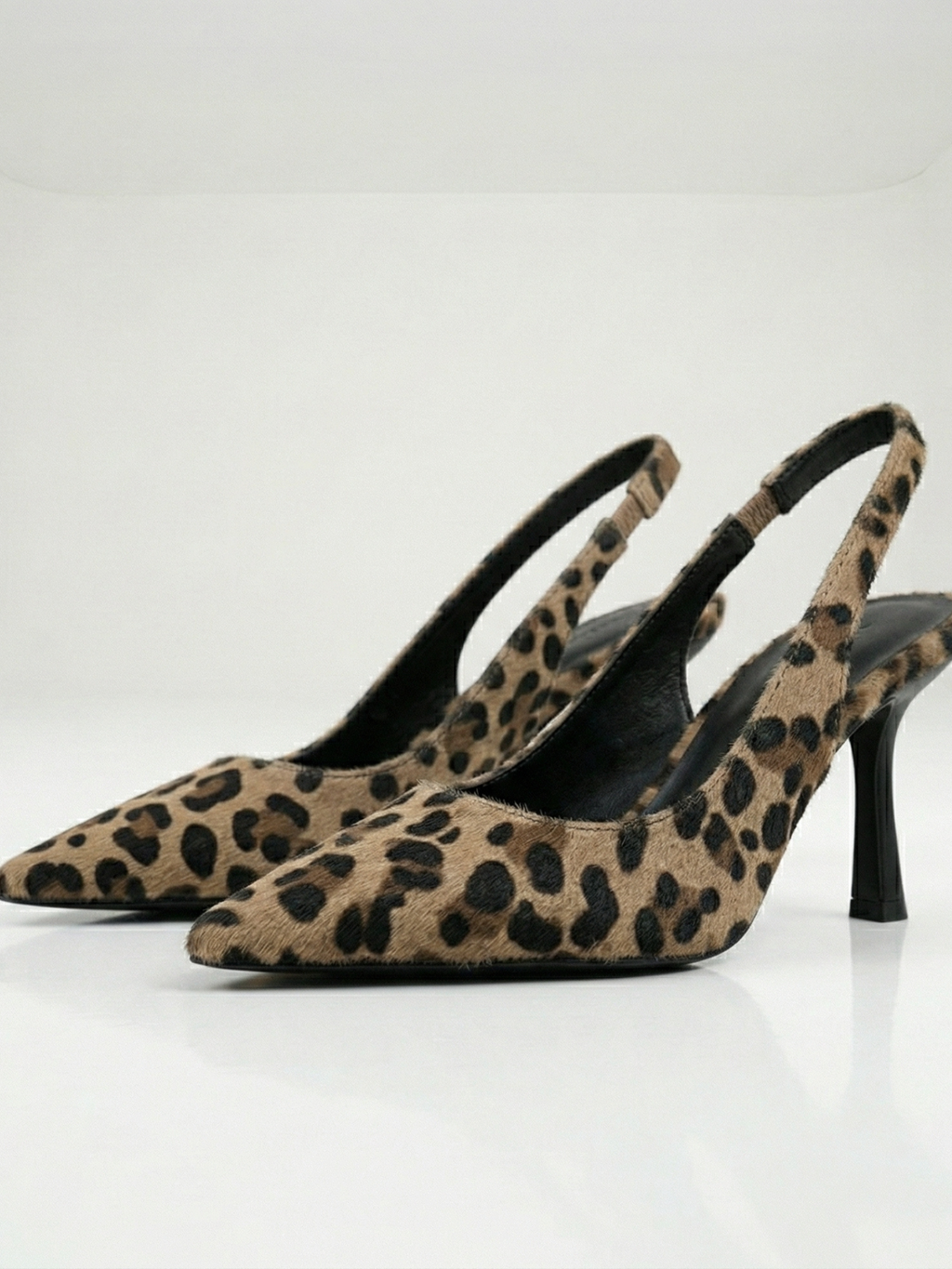 Vivienne™ – Slingback Tacón Aguja Animal Print