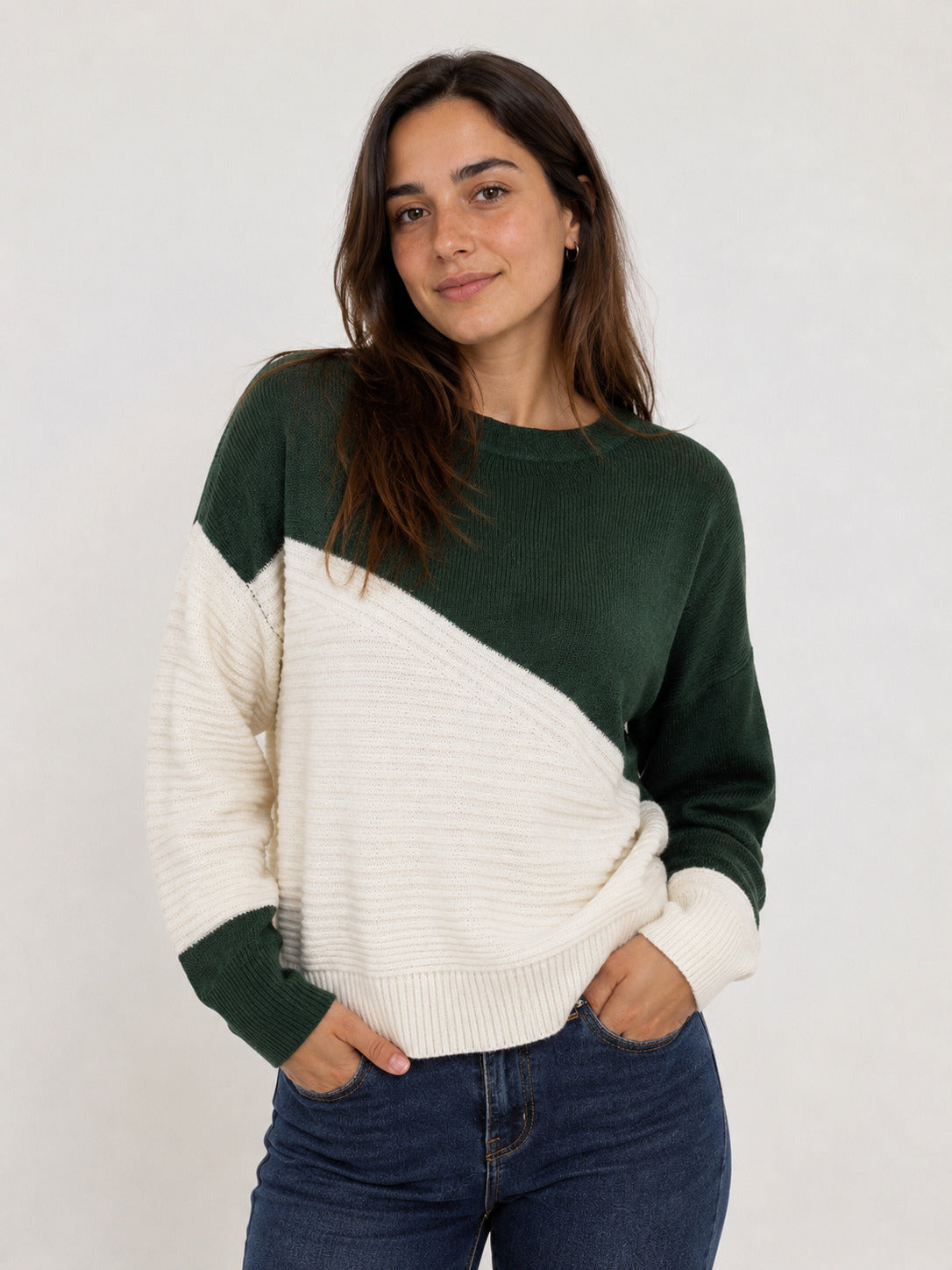 Kesim Sueter Verde oscuro zvcolor:verde-oscuro