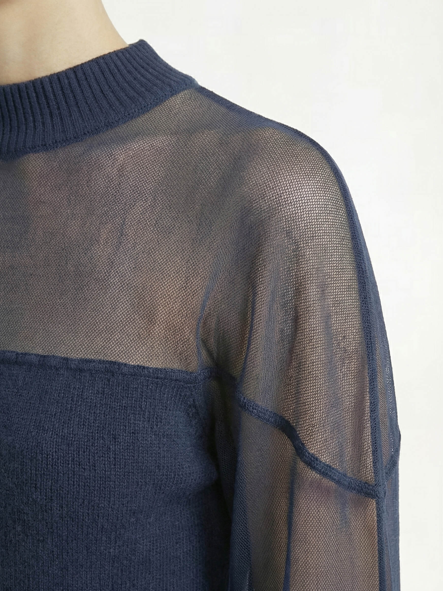 Noa™ | Vestido corto de silueta minimalista