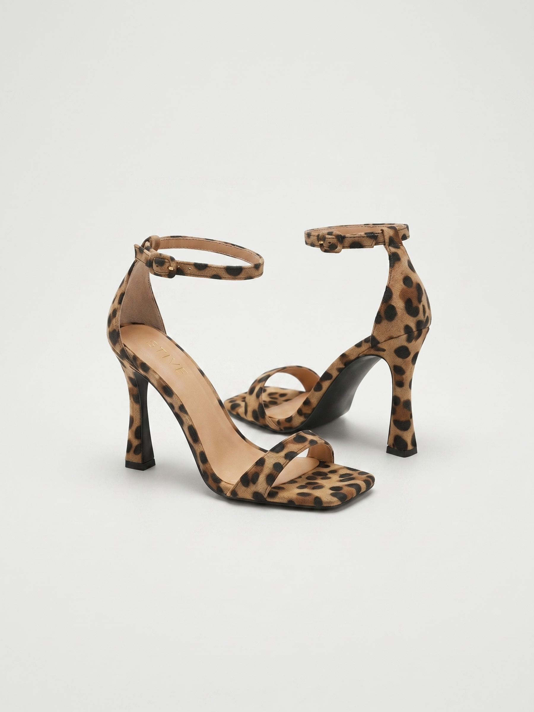 Savage™ Tacón Leopardo Audaz