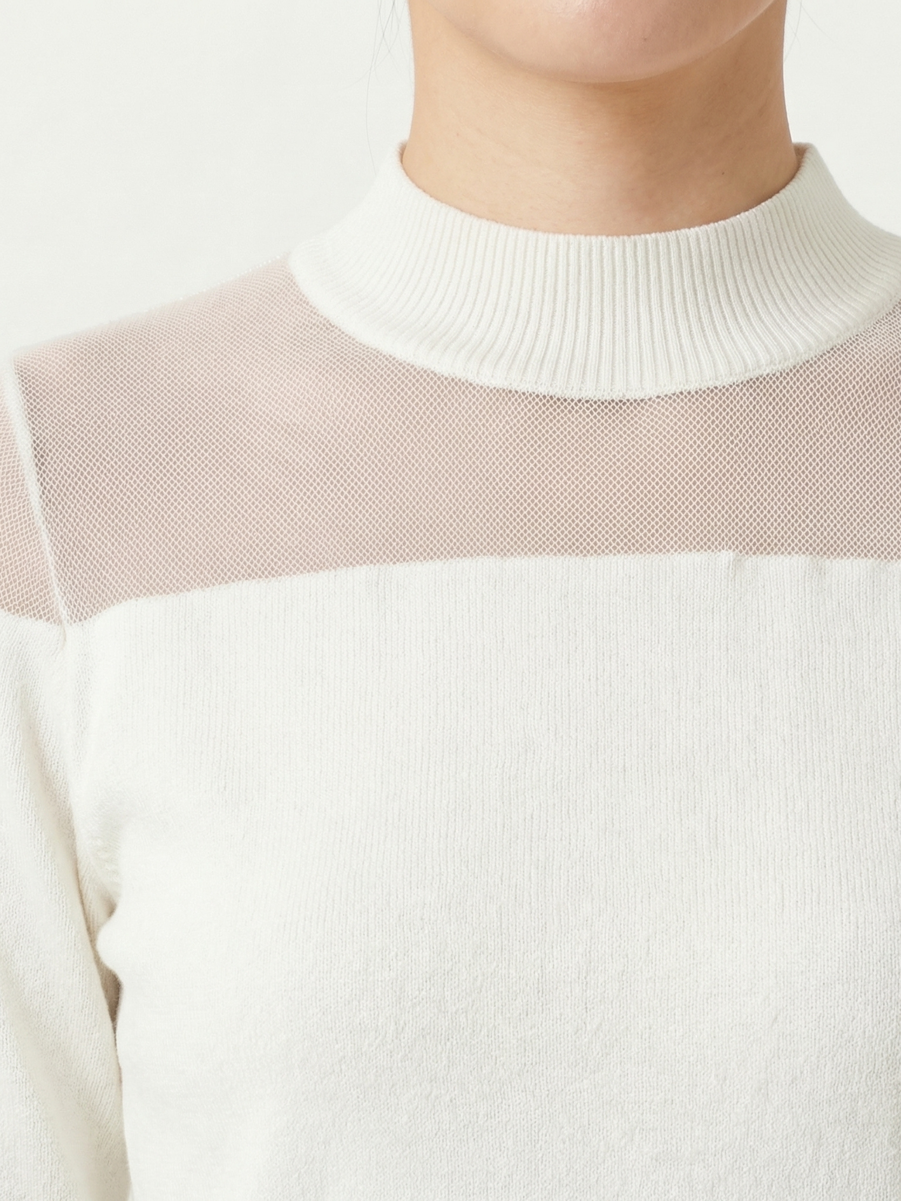 Noa™ | Vestido corto de silueta minimalista
