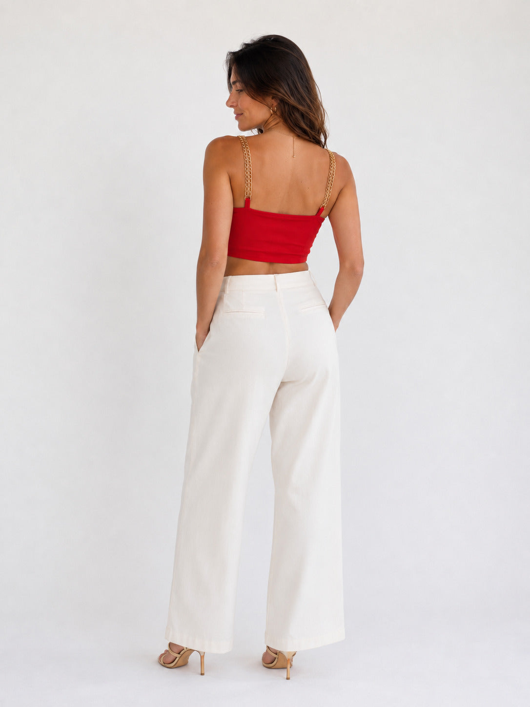 Rubina™ | Top Rojo con Cadenas Doradas