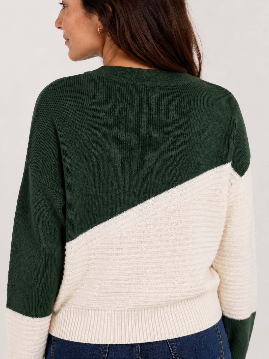 Kesim Sueter Verde oscuro zvcolor:verde-oscuro