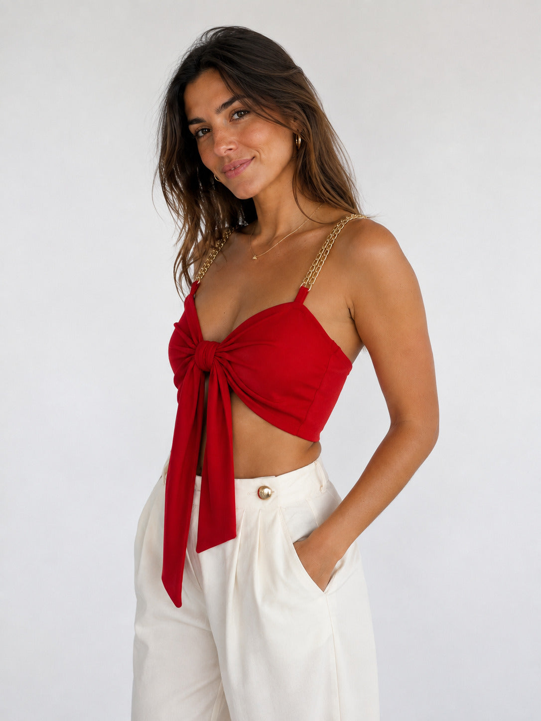 Rubina™ | Top Rojo con Cadenas Doradas