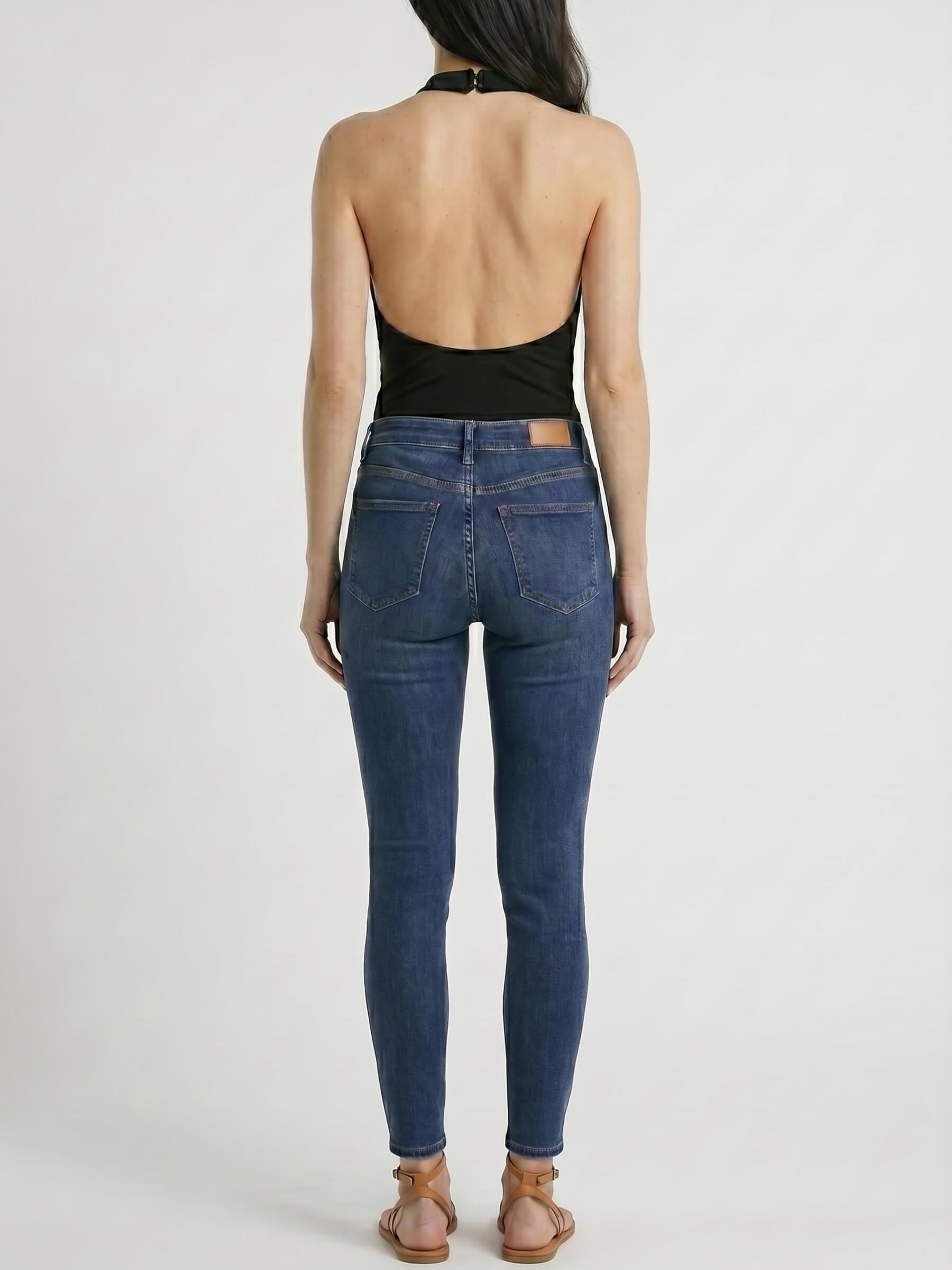 Selene™ | Top Halter Cowl Neck Satinado