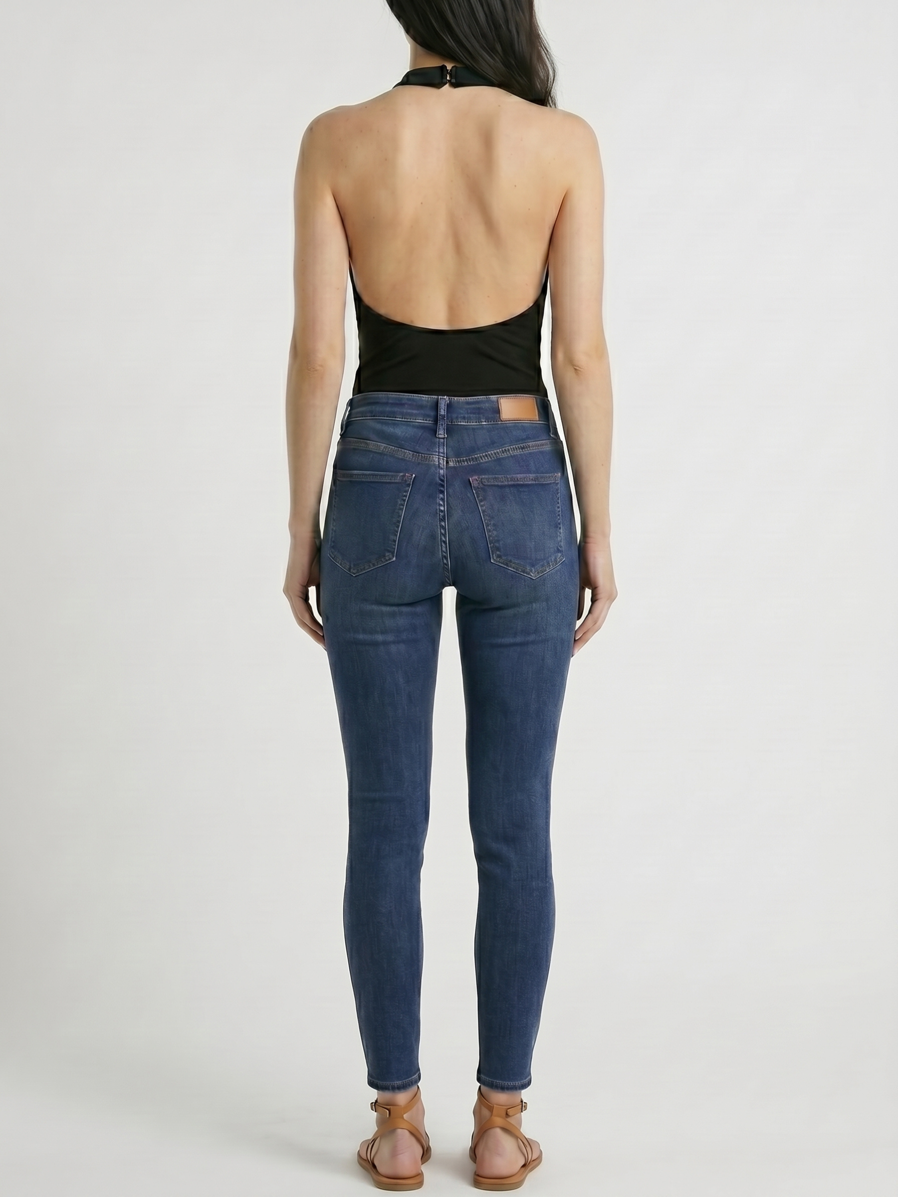 Selene™ | Top Halter Cowl Neck Satinado