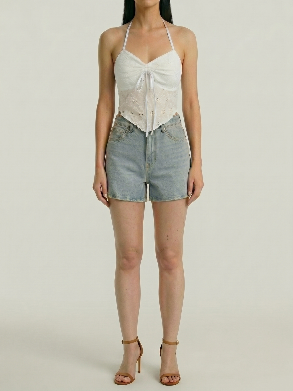 Daisy™ | Top Halter Bordado con Lazo
