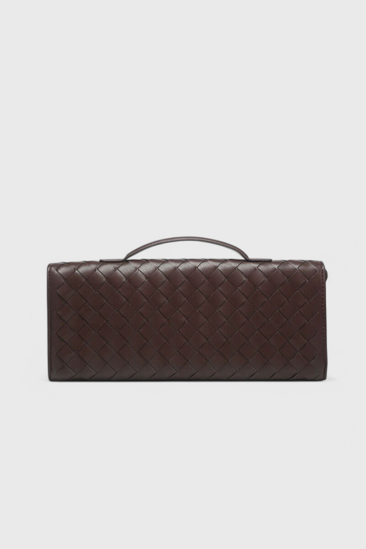 MELANIE™ | Clutch con Detalle de Nudo Dorado